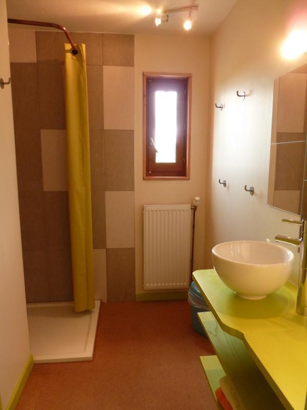 Entr&eacute;e de l'une des suites