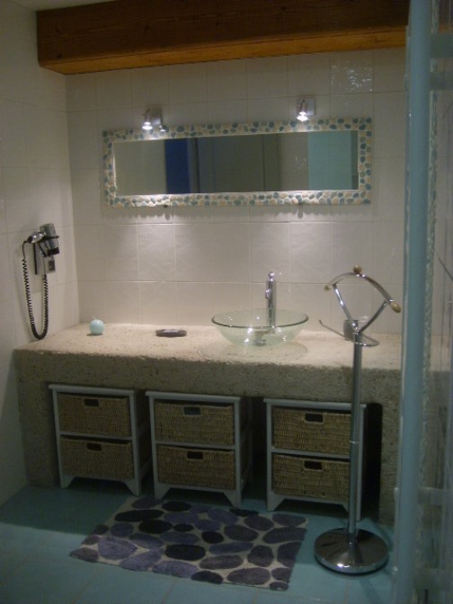 Salle de douche &eacute;tage