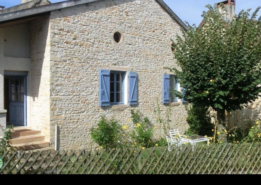 photo 0