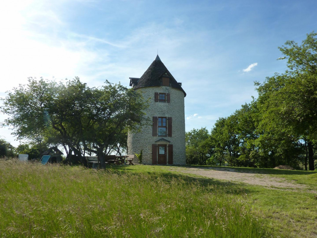 photo 0