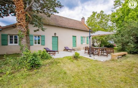 G&icirc;te n&deg;3228 Chambilly - Sa&ocirc;ne-et-Loire - photo