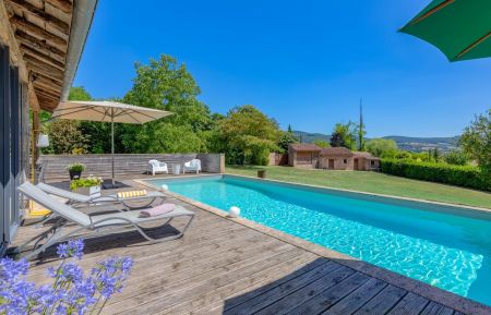 G&icirc;te n&deg;3307 Cluny - Sa&ocirc;ne-et-Loire - photo