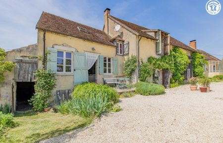 G&icirc;te n&deg;3358 Mary - Sa&ocirc;ne-et-Loire - photo