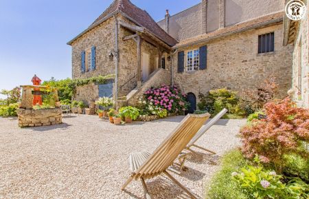 G&icirc;te n&deg;3380 Mont-Saint-Vincent - Sa&ocirc;ne-et-Loire - photo