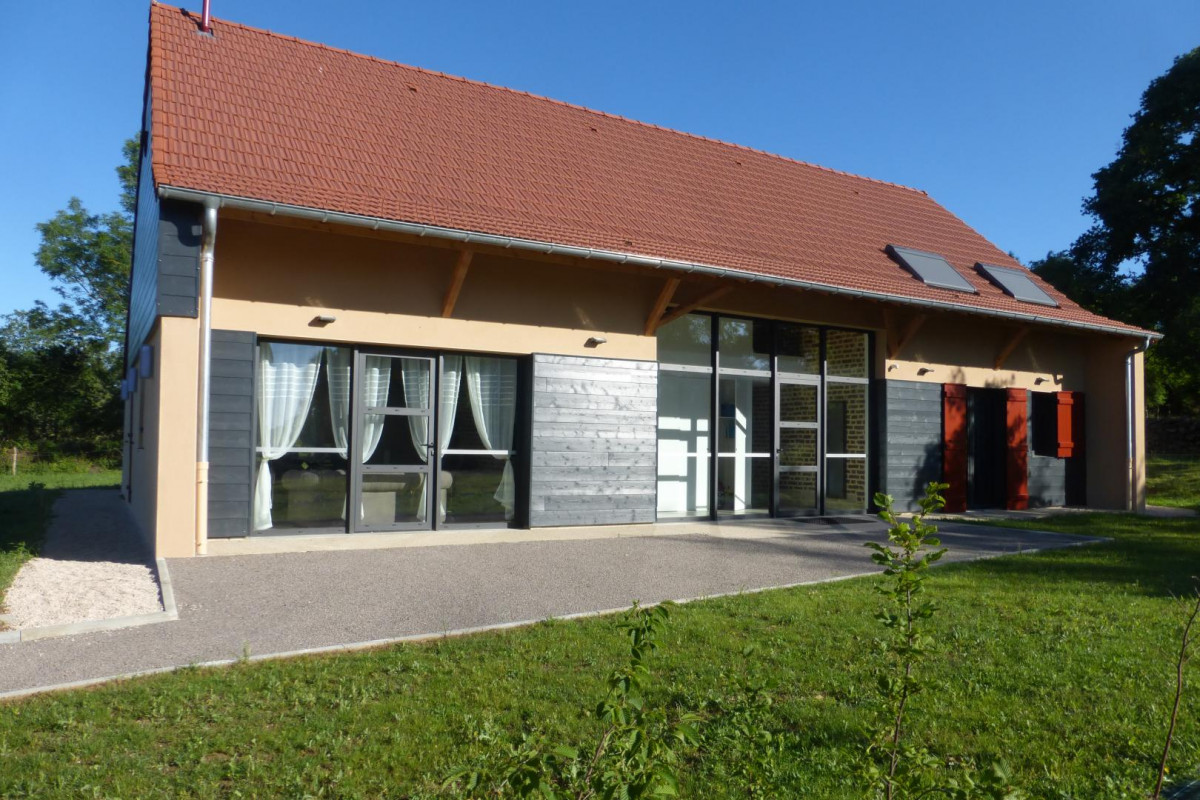 photo 0