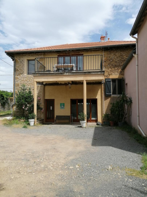 photo 0