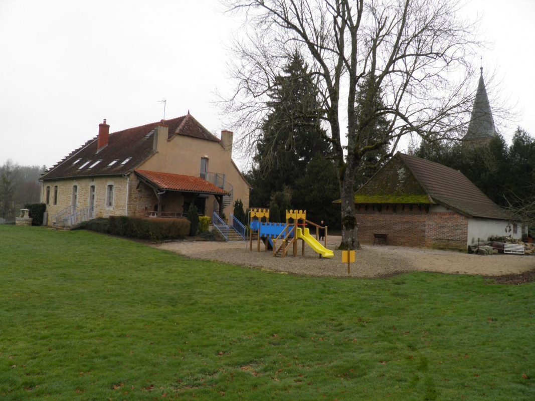 photo 0