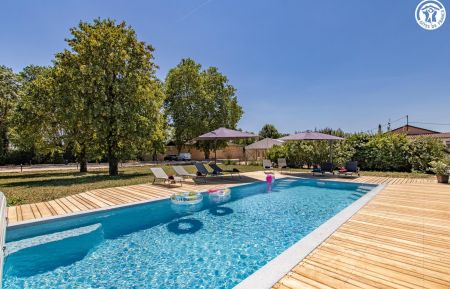 G&icirc;te n&deg;3337 Tournus - Sa&ocirc;ne-et-Loire - photoEte